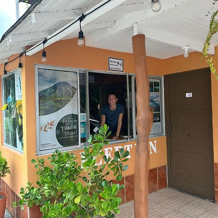 A Pousada Alpha Arenal La Fortuna Exterior foto